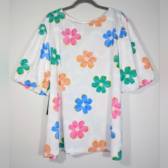 DAILYLOOK HAYDEN DAISY PUFF SLEEVES BLOUSE. - Picture 3 of 6